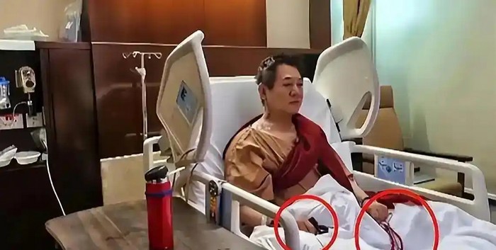 李连杰首度公开手术全程!62岁功夫皇帝返厂维修