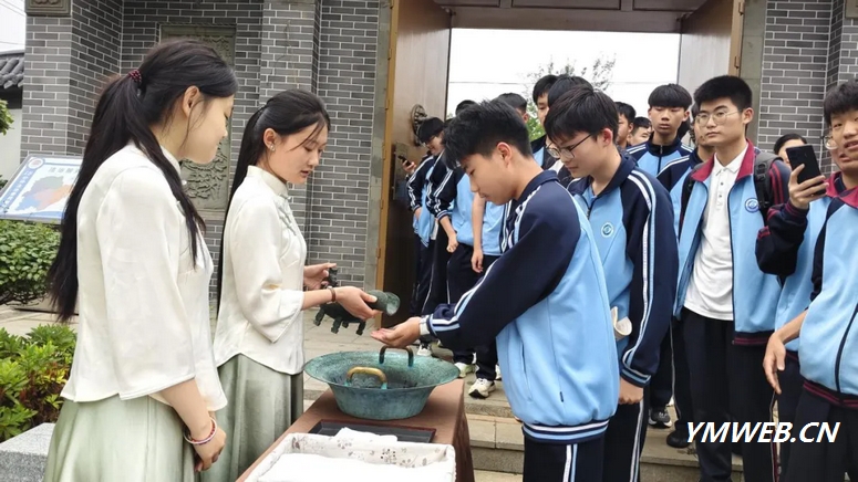 走读琅琊·寻访乡贤丨在顾里书院，我们找到了“真正的富有”