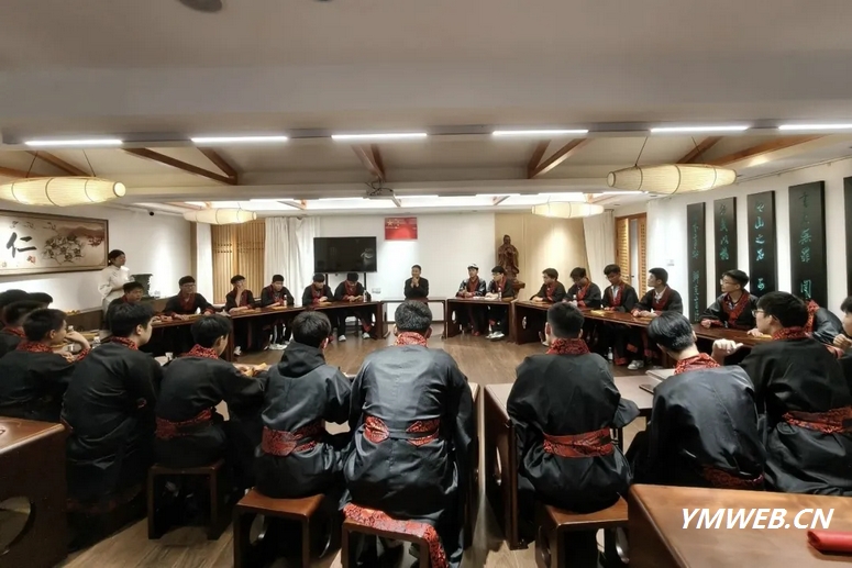 走读琅琊·寻访乡贤丨在顾里书院，我们找到了“真正的富有”