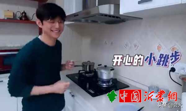 何老师做蛋糕何炅自制小蛋糕配方公开