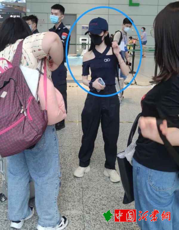 董子健真实身高董子健刘昊然身高差8厘米